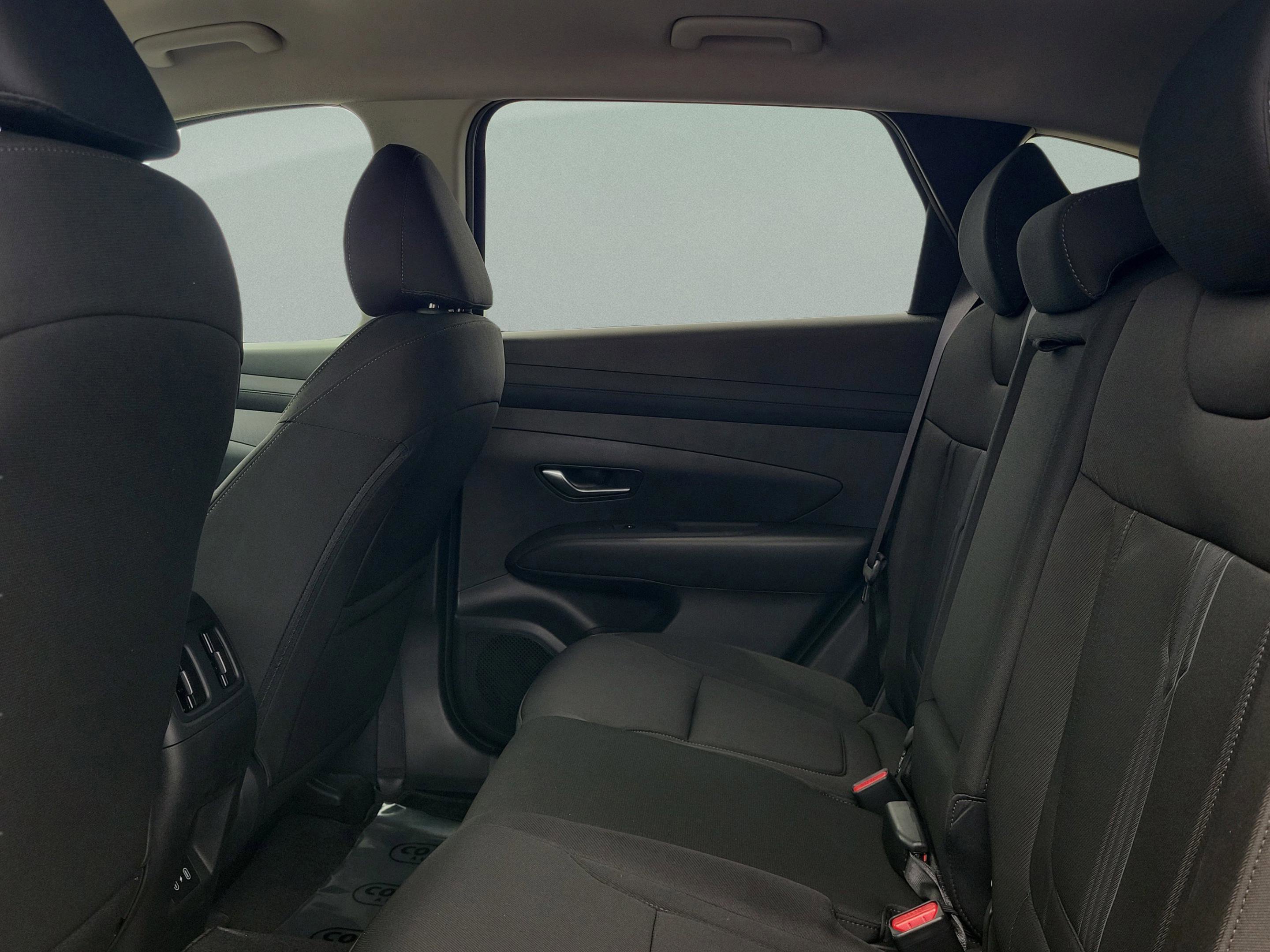 New 2026 Hyundai Tucson SEL image 9