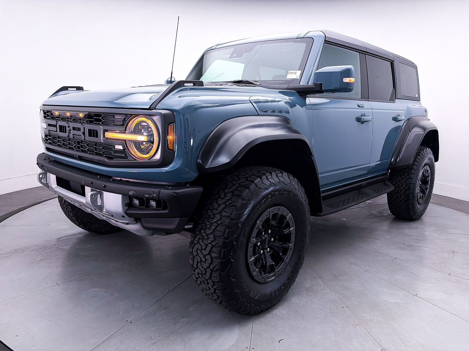 Used 2022 Ford Bronco Raptor AWD/4WD image 16