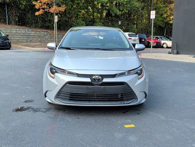 Used 2024 Toyota Corolla LE FWD image 2