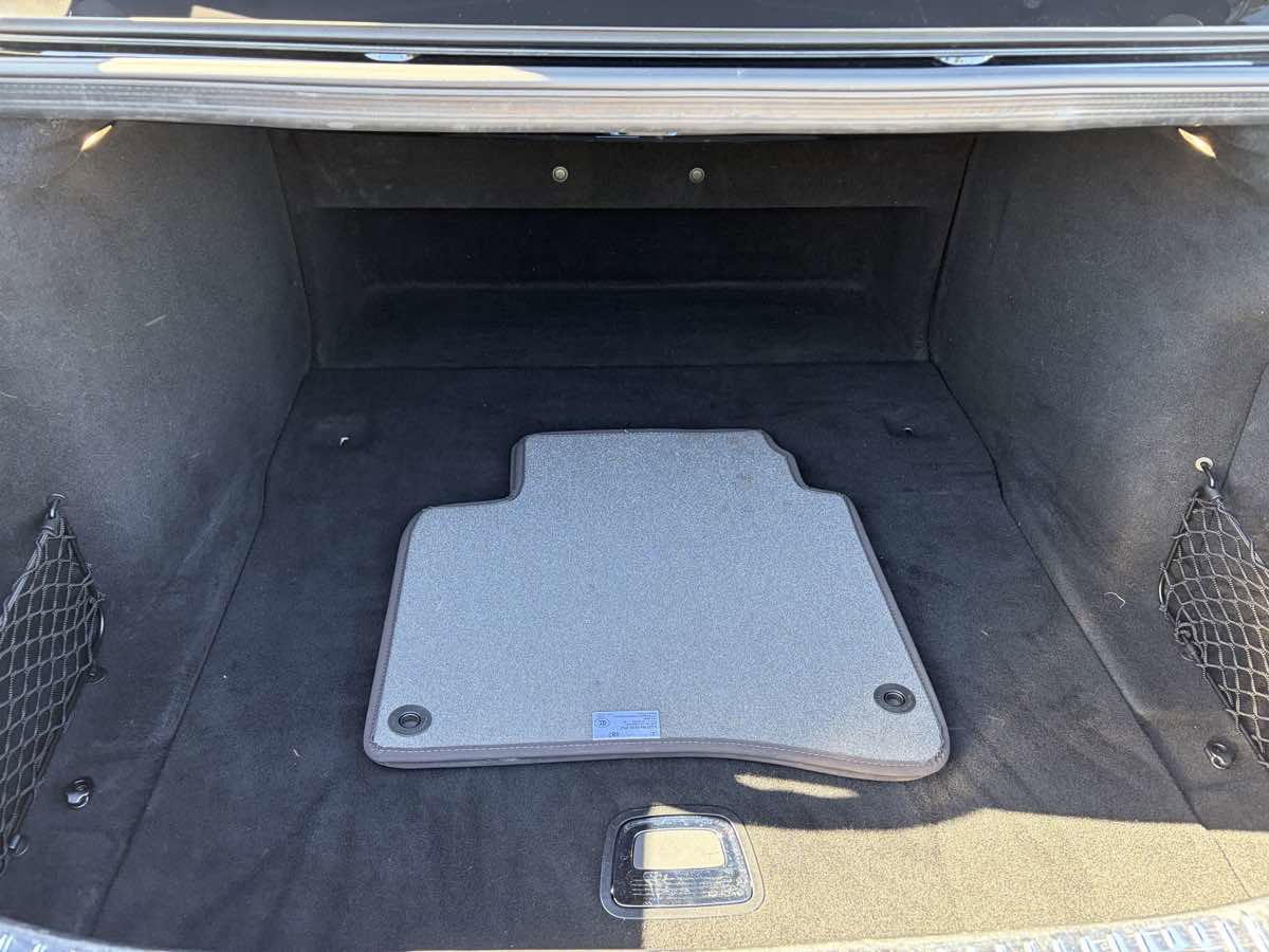 Used 2017 Mercedes-Benz S 550 4MATIC Sedan image 21