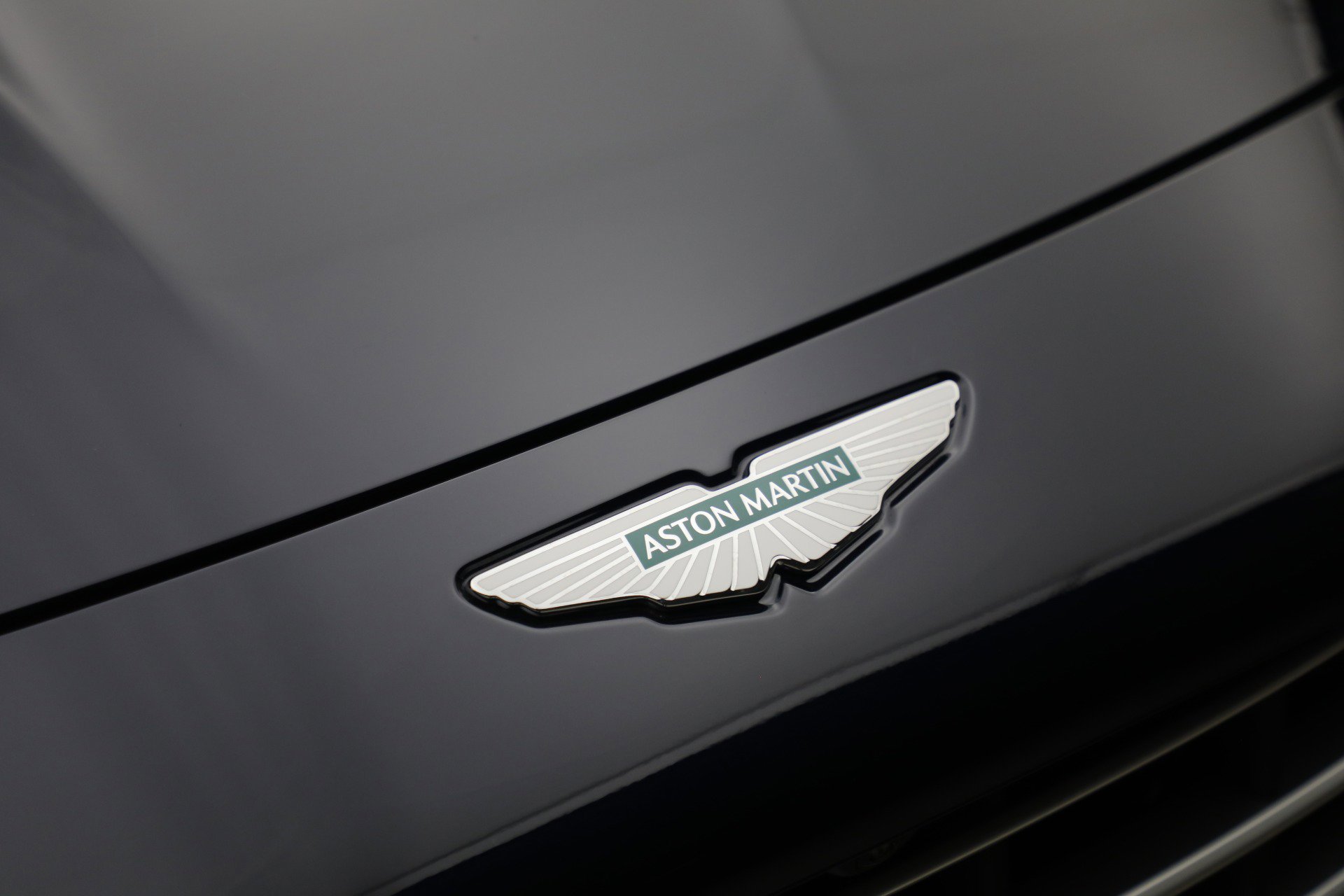 New 2026 Aston Martin V8 Vantage Coupe image 30