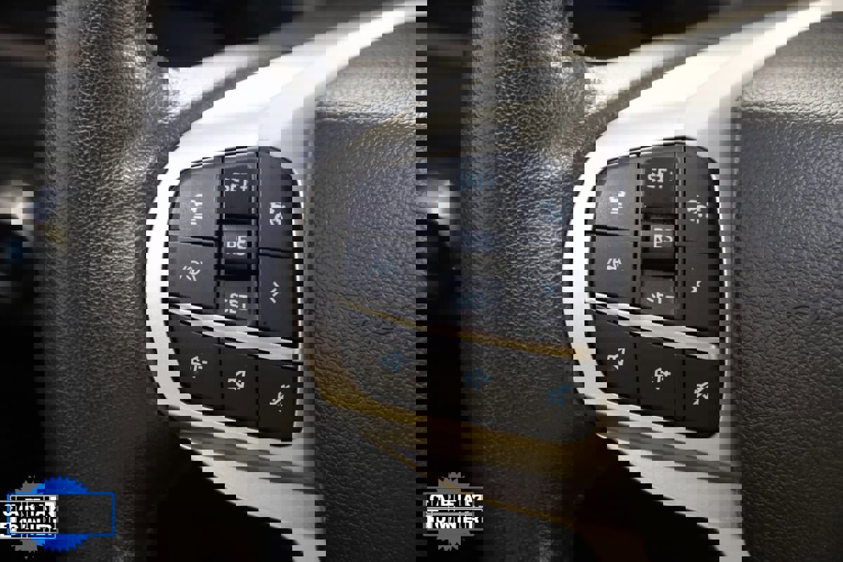 Used 2022 Ford Explorer Limited w/ Hybrid Equipment Group 310A image 44