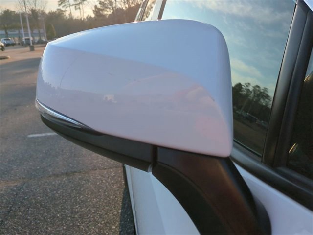 Used 2023 Toyota RAV4 XLE image 12