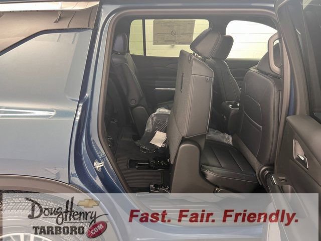 New 2026 Chevrolet Traverse LT w/ Driver Confidence Package FWD image 42