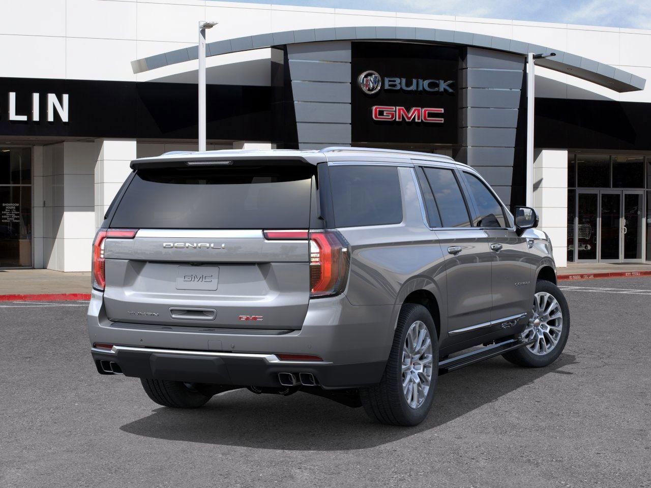 New 2026 GMC Yukon XL Denali w/ Denali Reserve Package image 4