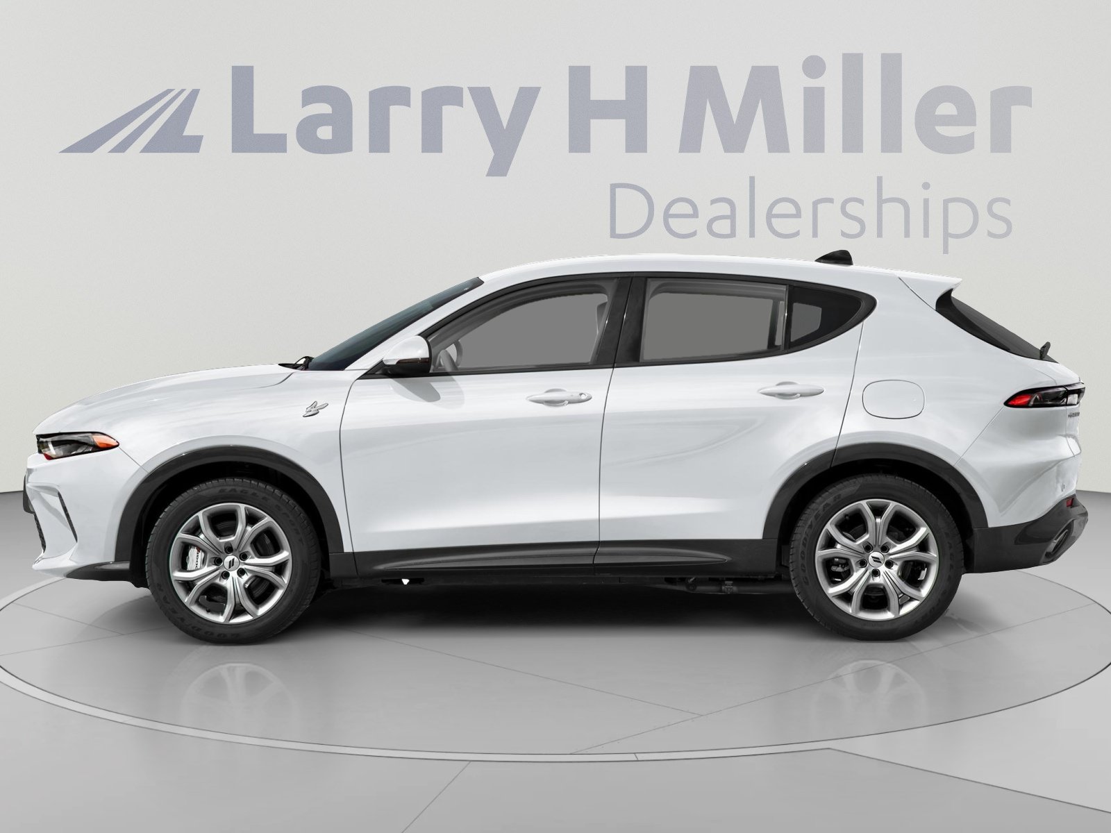 Used 2024 Dodge Hornet R/T w/ Track Pack AWD/4WD image 3