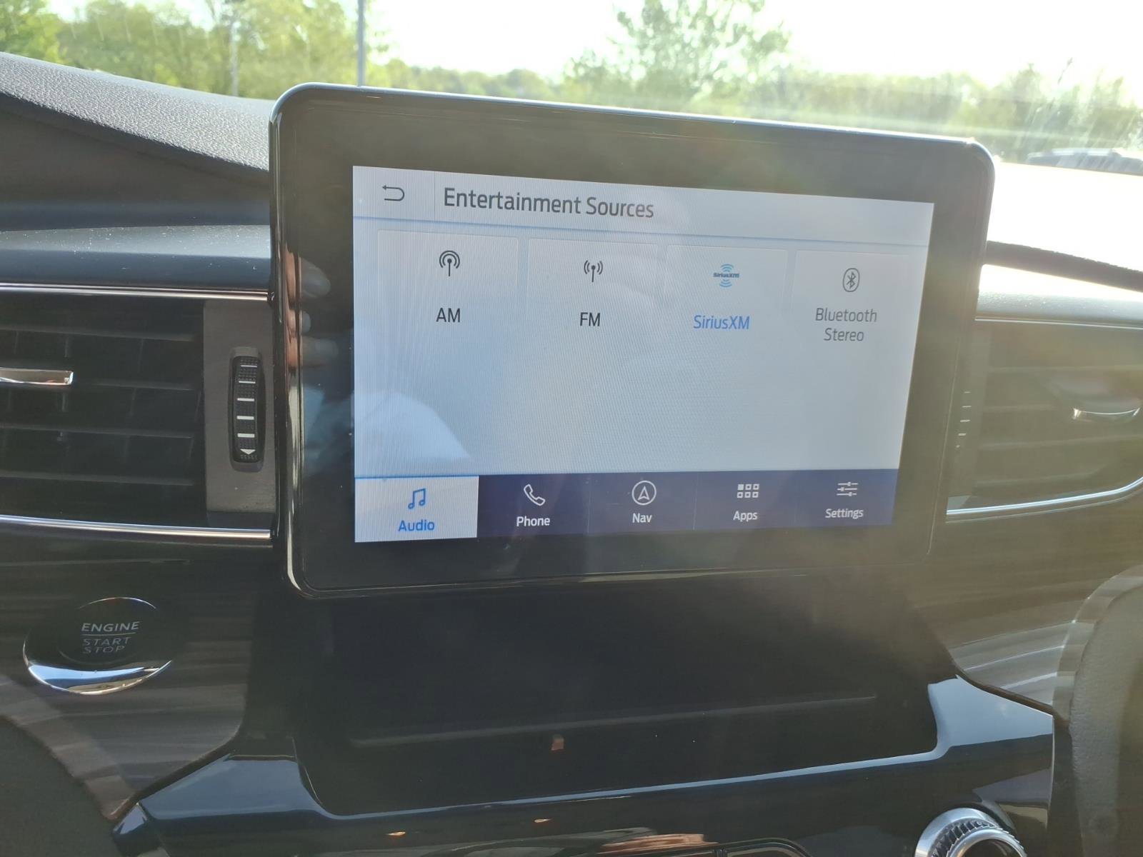 Used 2023 Ford Explorer Limited image 17