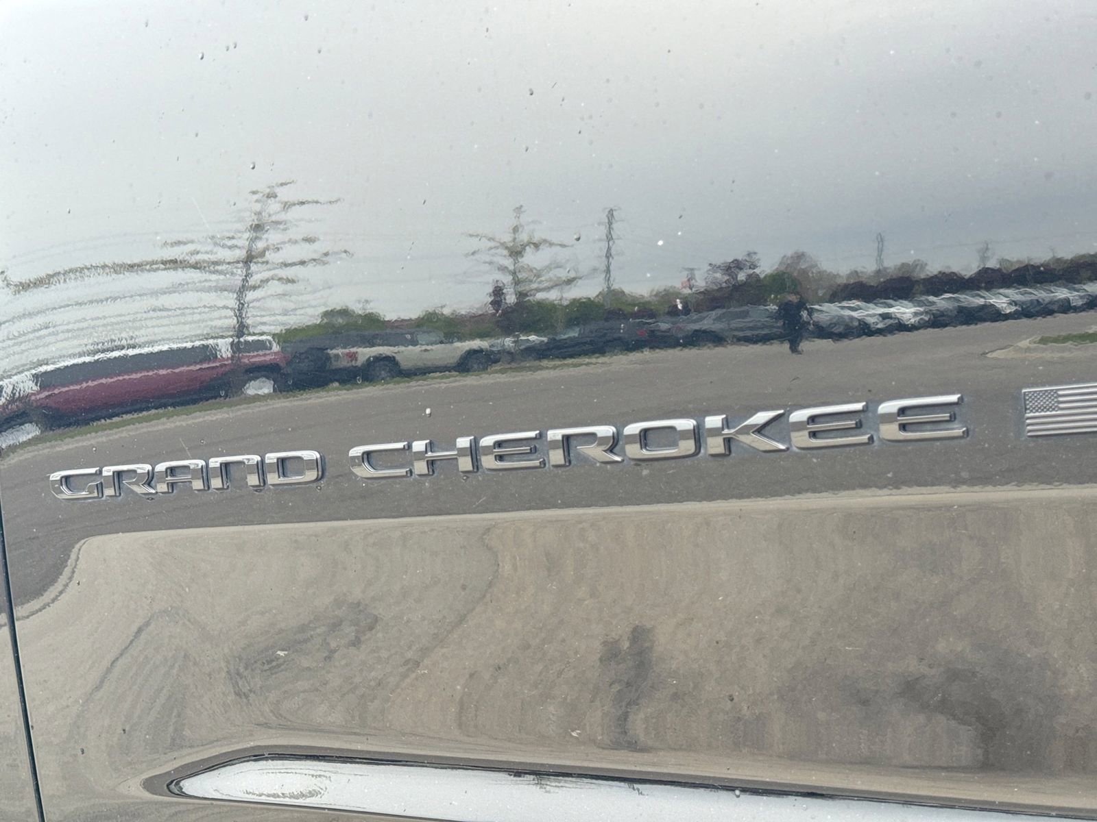 Used 2023 Jeep Grand Cherokee L Laredo AWD/4WD image 15