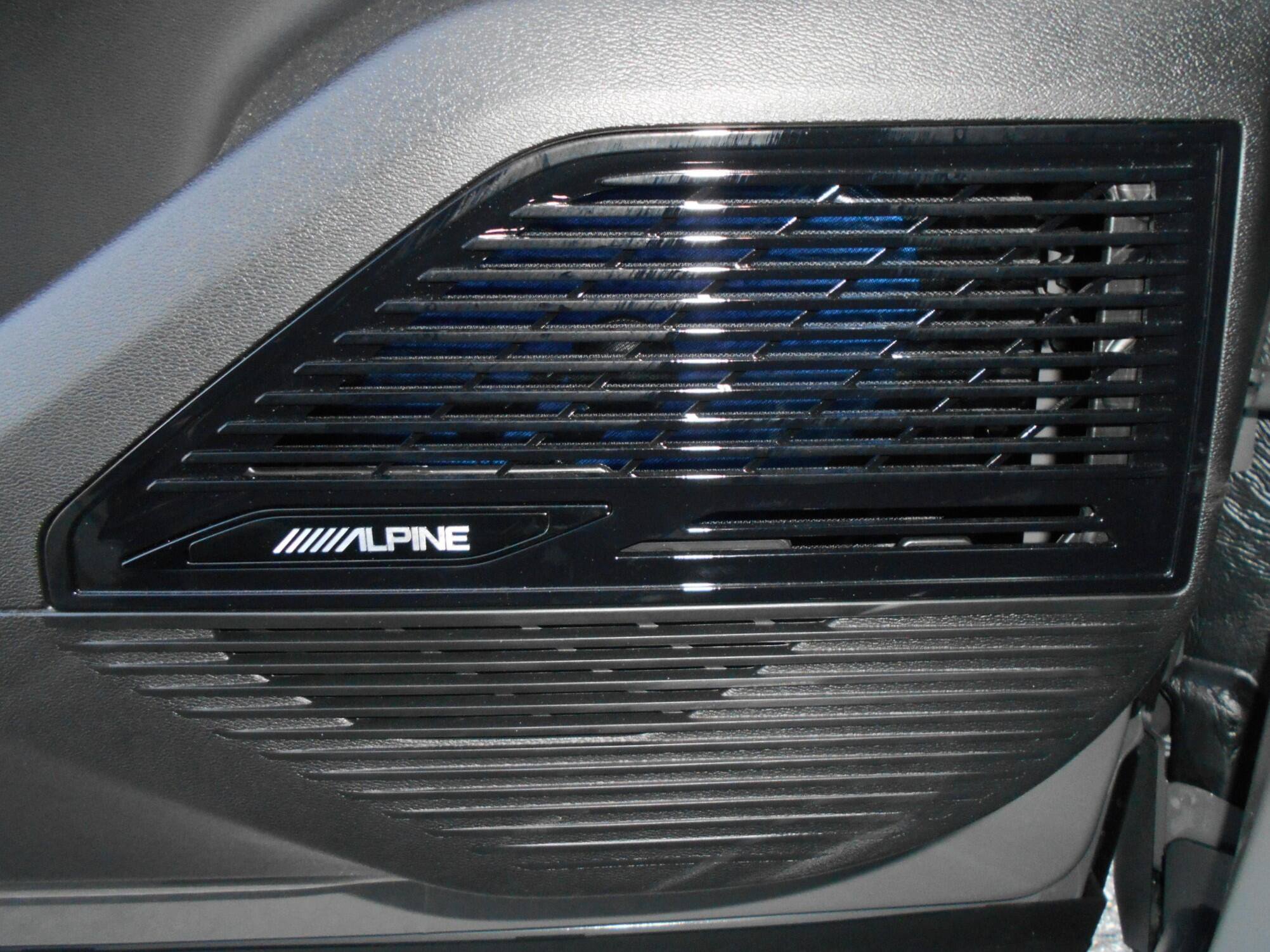 New 2026 Jeep Cherokee Limited AWD/4WD image 15