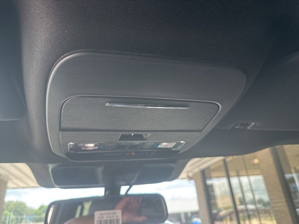 New 2025 Ford F150 Platinum w/ Equipment Group 702A High image 14