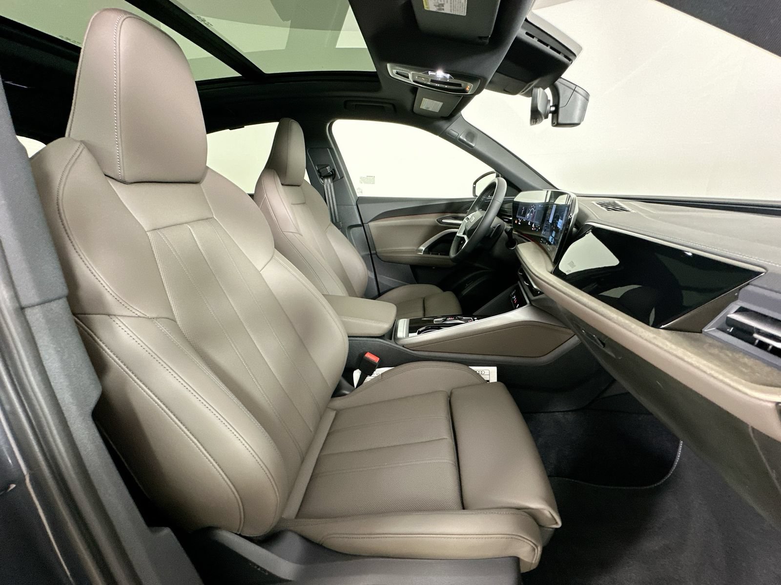New 2026 Audi Q5 Premium Plus AWD/4WD image 43