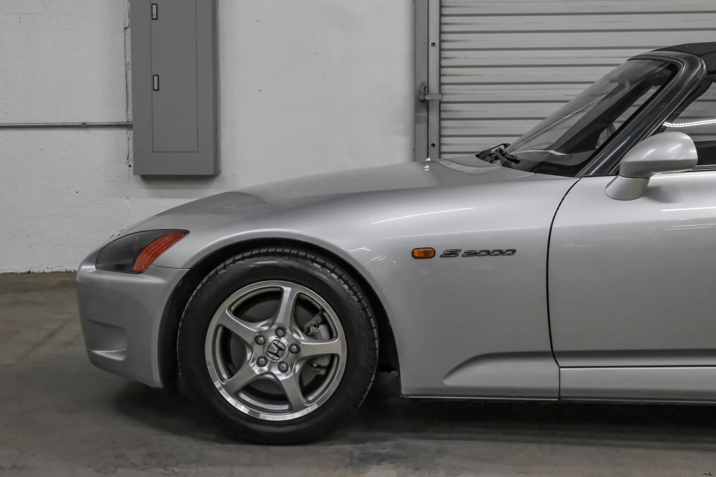 Used 2003 Honda S2000 image 12