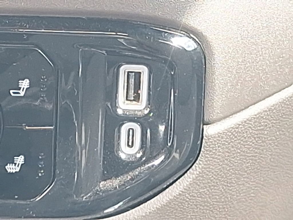 Certified 2024 Chevrolet Silverado 2500 LT image 42