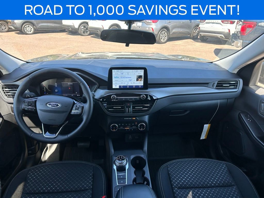 New 2025 Ford Escape Active w/ Cold Weather Package image 17