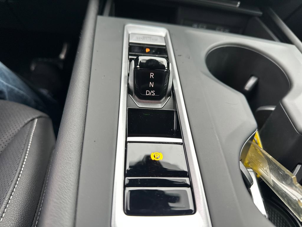 New 2026 Volkswagen Atlas SE image 12