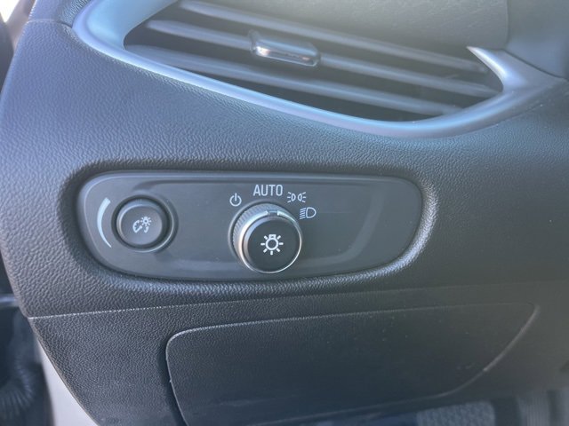 Used 2023 Chevrolet Malibu LT image 25