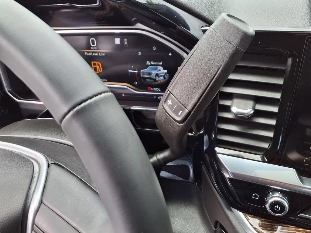 Used 2023 GMC Sierra 1500 Elevation RWD image 11