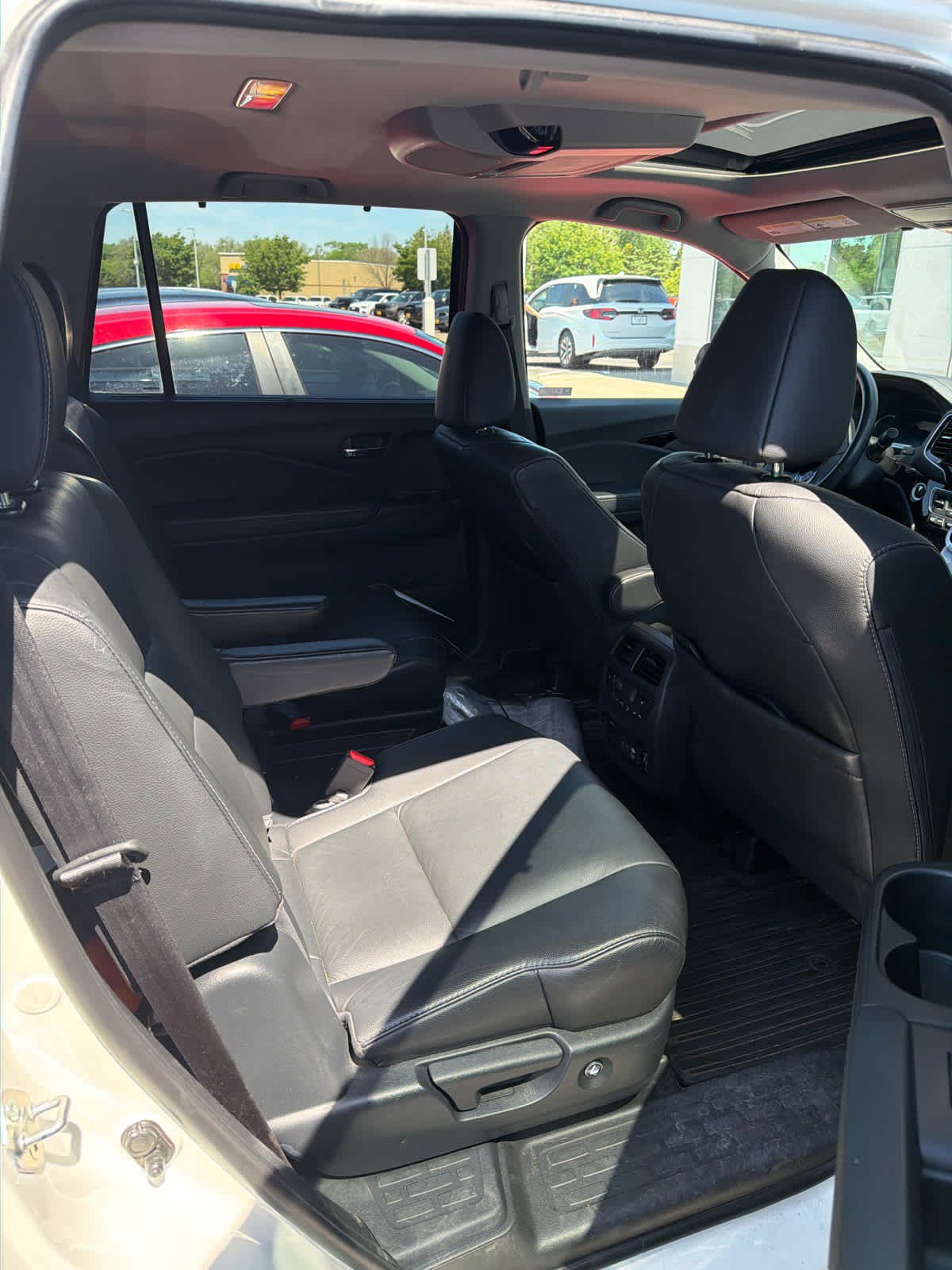 Used 2019 Honda Pilot Touring image 5