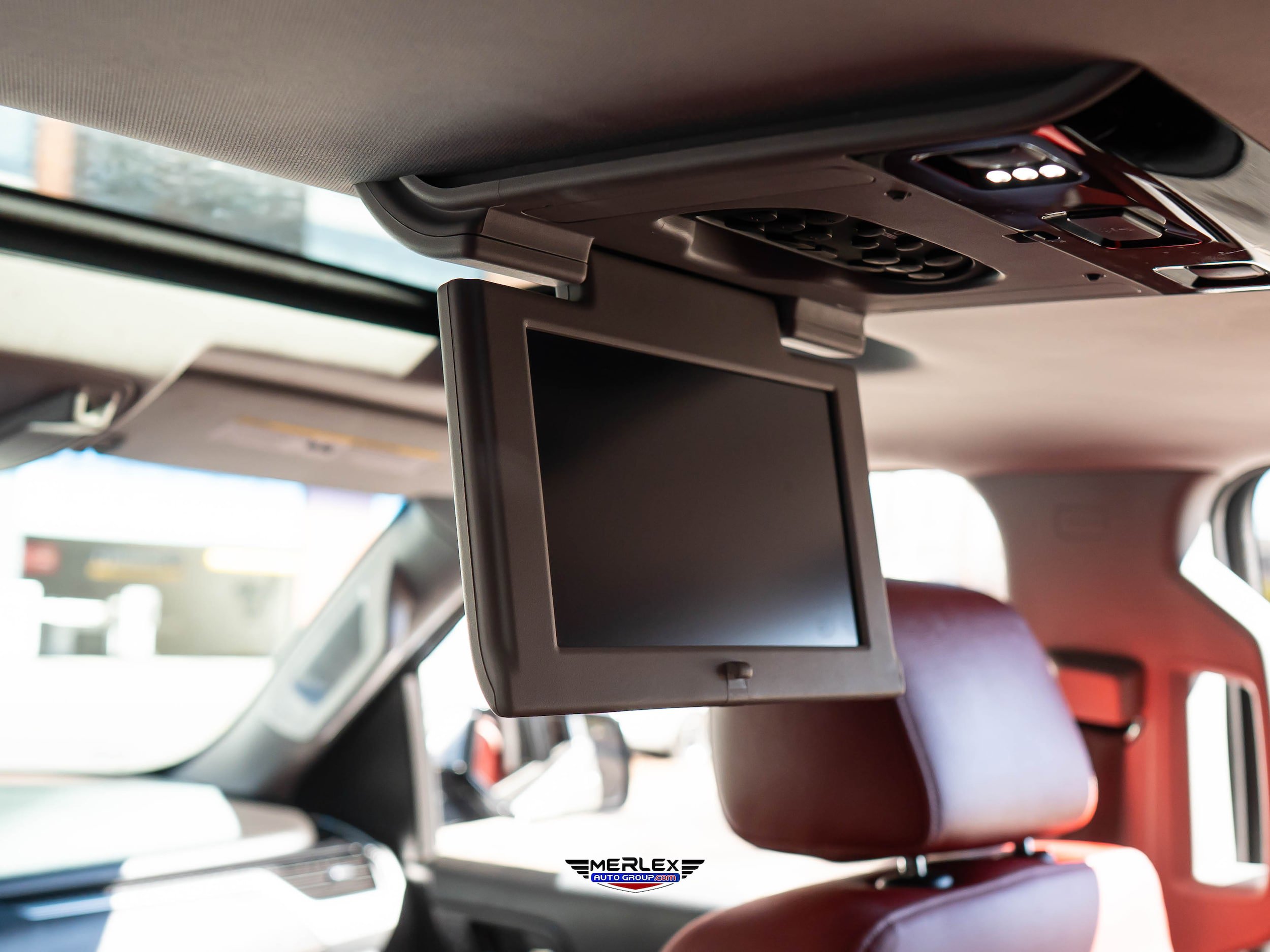 Used 2019 Chevrolet Tahoe Premier w/ Premier Plus Edition image 24
