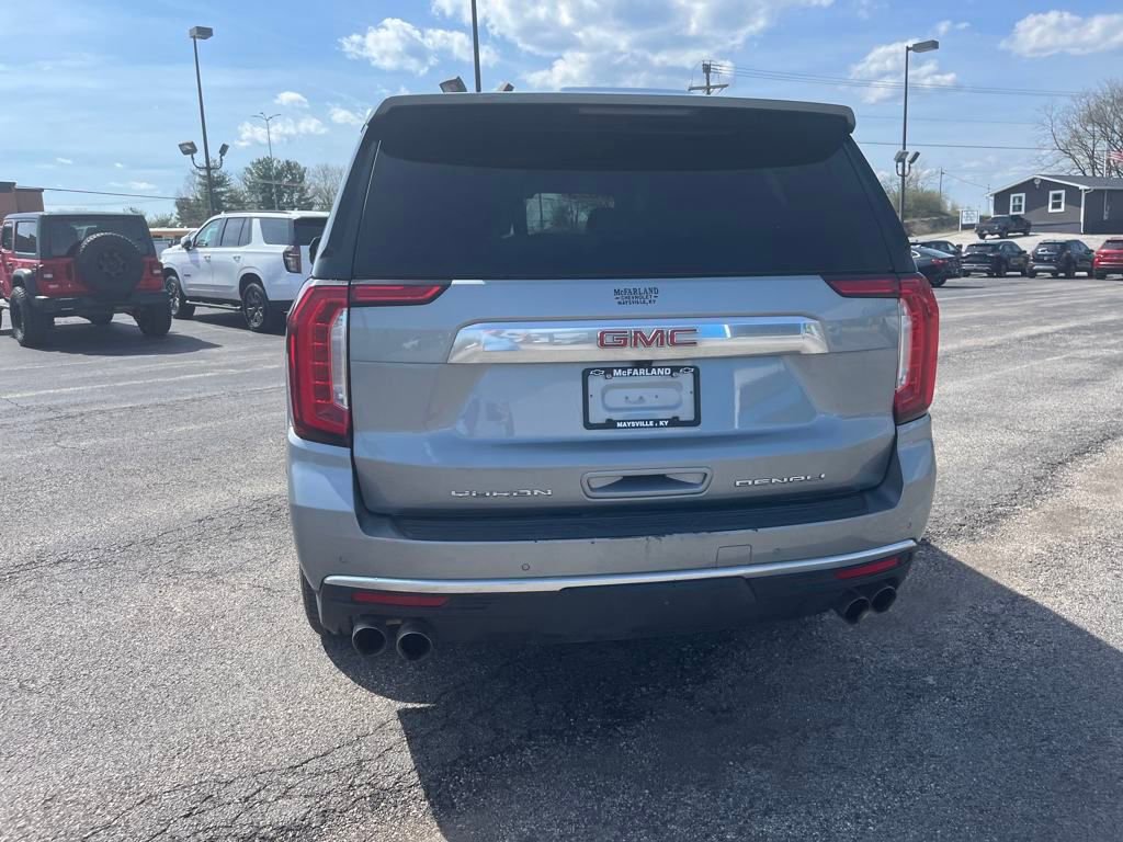 Used 2023 GMC Yukon Denali image 4