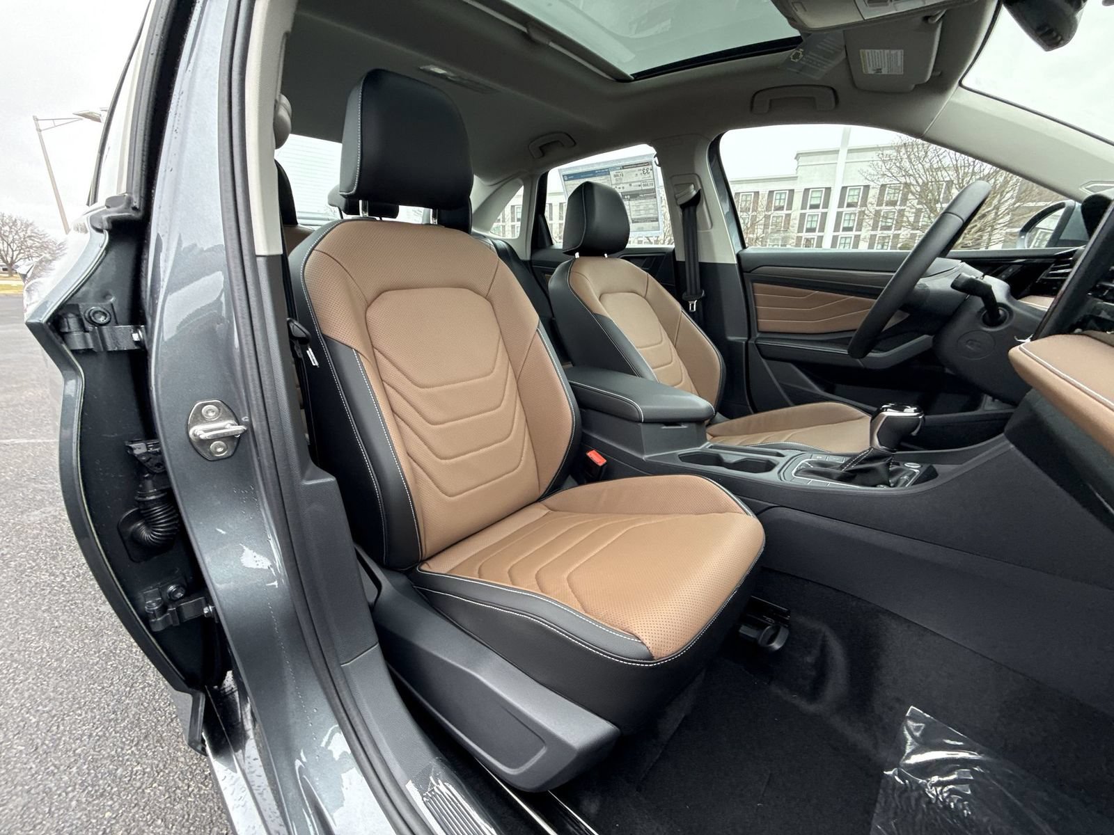 New 2026 Volkswagen Jetta SEL FWD image 25
