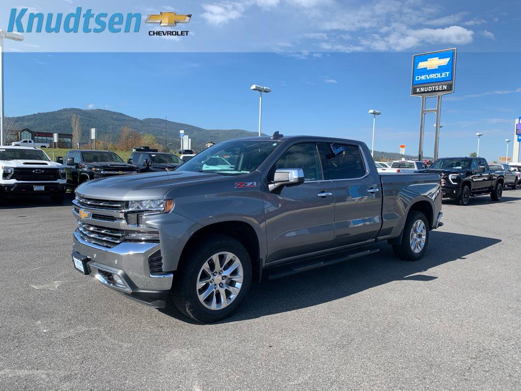 Used 2021 Chevrolet Silverado 1500 LTZ w/ LTZ Premium Package AWD/4WD image 3