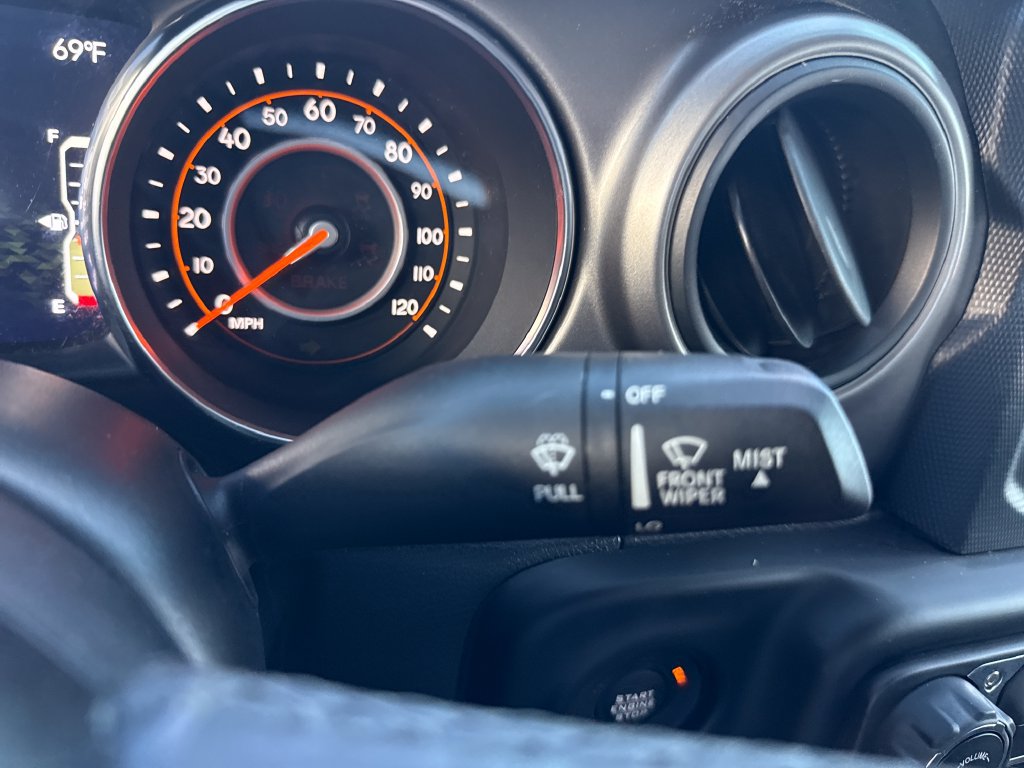 Used 2020 Jeep Gladiator Sport w/ Quick Order Package 24S AWD/4WD image 19