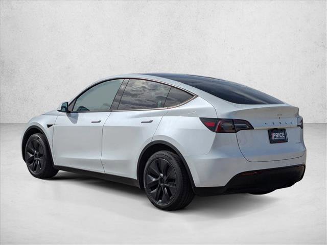 Used 2025 Tesla Model Y Long Range image 7
