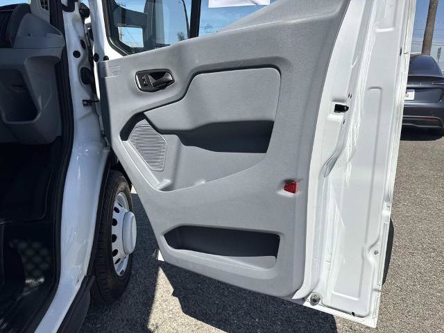 Certified 2017 Ford Transit 350 138 DRW w/ Premium Package RWD image 29