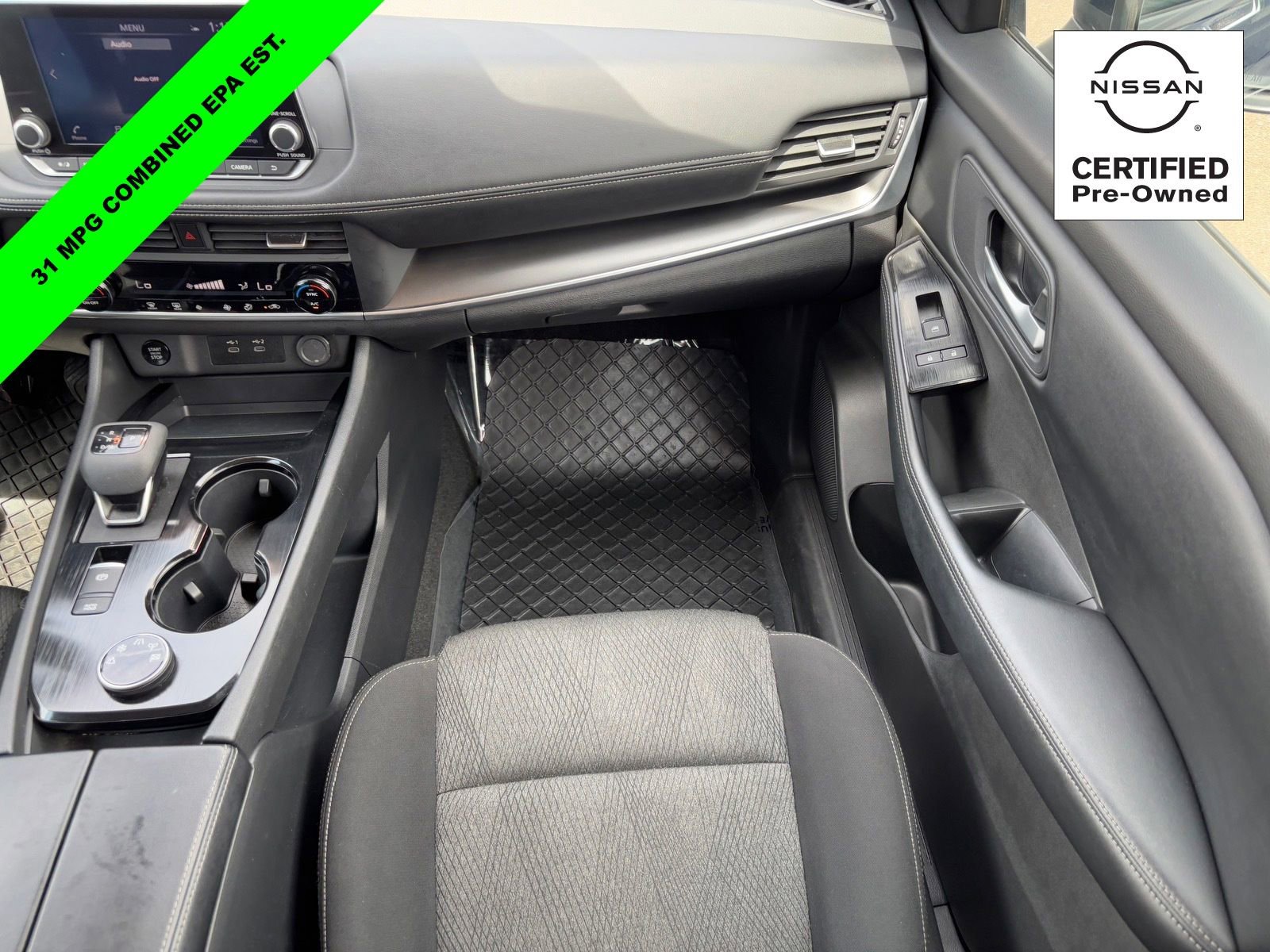 Certified 2025 Nissan Rogue SV image 15