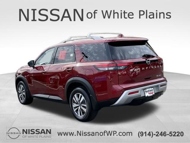 Certified 2023 Nissan Pathfinder SL w/ Cargo Package AWD/4WD image 5