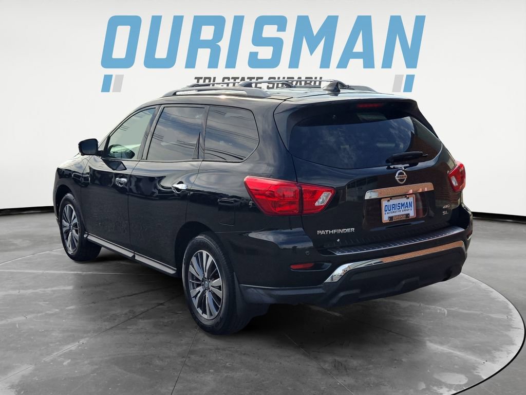 Used 2020 Nissan Pathfinder SL image 4