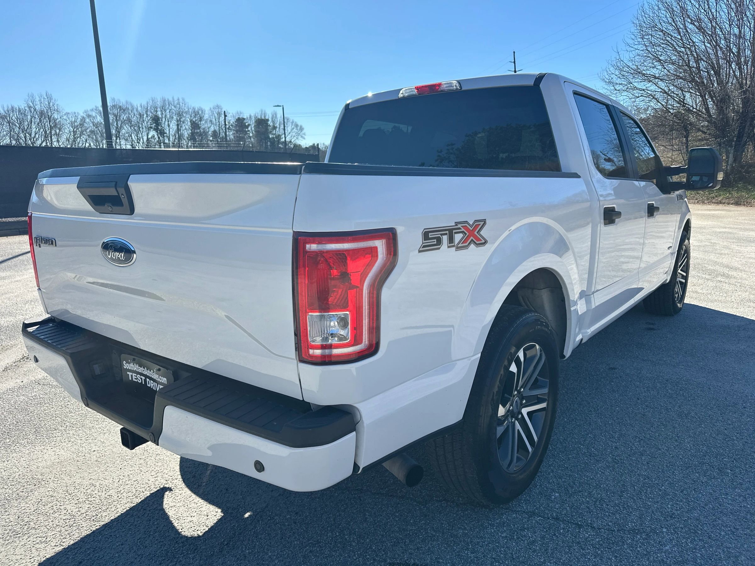 Used 2017 Ford F150 XL w/ Equipment Group 101A Mid image 5