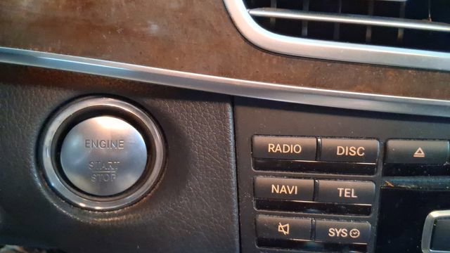 Used 2015 Mercedes-Benz E 350 4MATIC Sedan image 29