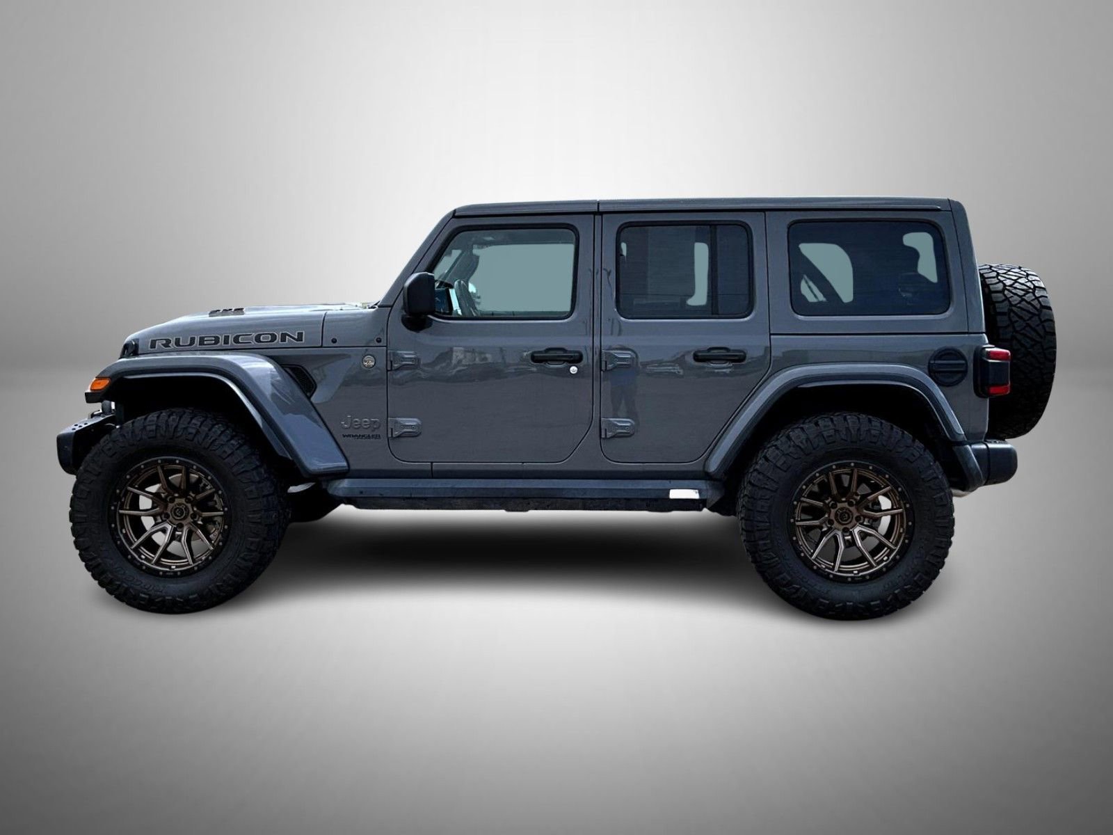 Used 2021 Jeep Wrangler Unlimited Rubicon w/ Xtreme Recon 35" Tire Package AWD/4WD image 8