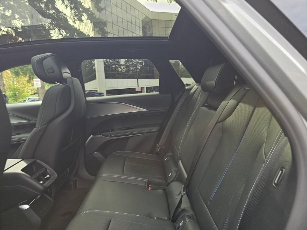 New 2027 Cadillac Lyriq Sport AWD/4WD image 19