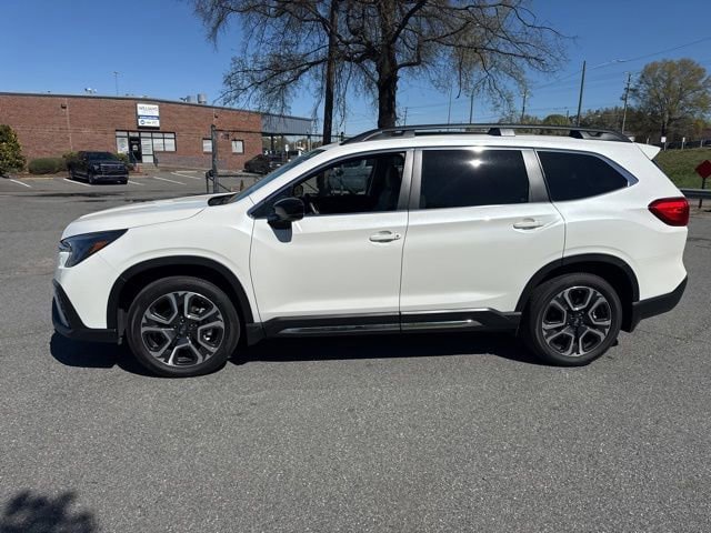Certified 2025 Subaru Ascent Limited w/ Popular Package #1 image 4