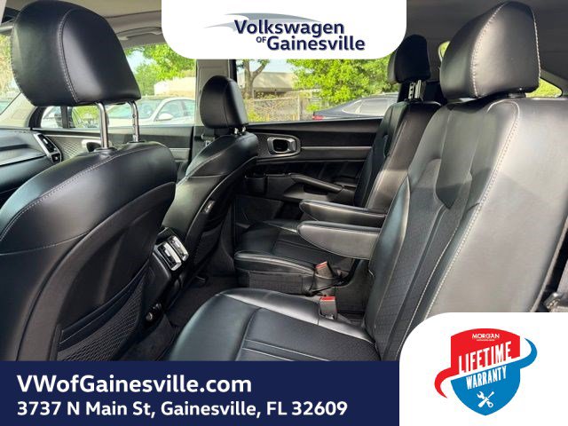 Used 2021 Kia Sorento SX image 12