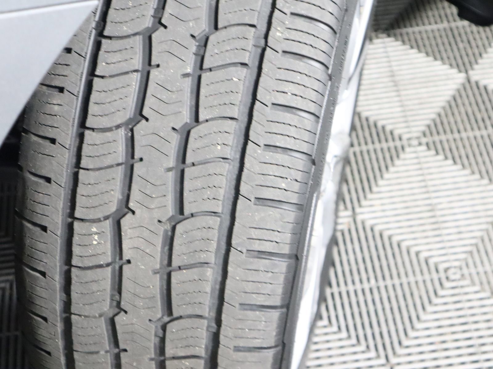 Used 2023 Chevrolet Silverado 1500 High Country w/ High Country Premium Package image 19