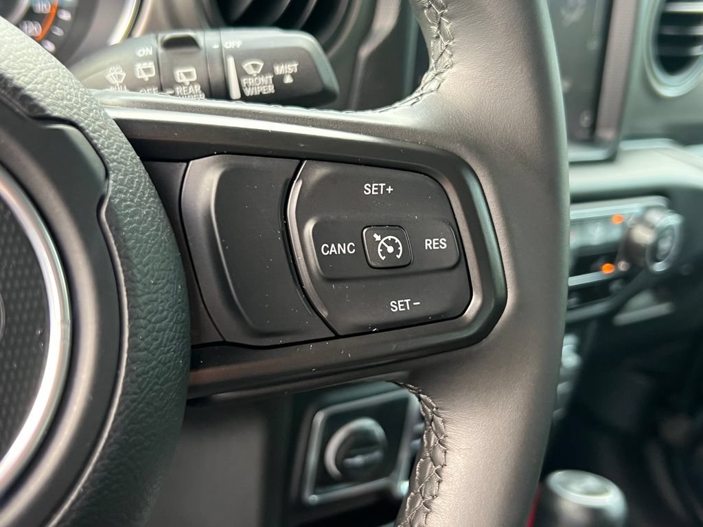 Used 2022 Jeep Wrangler Unlimited Sport w/ Sun And Sound Package AWD/4WD image 26