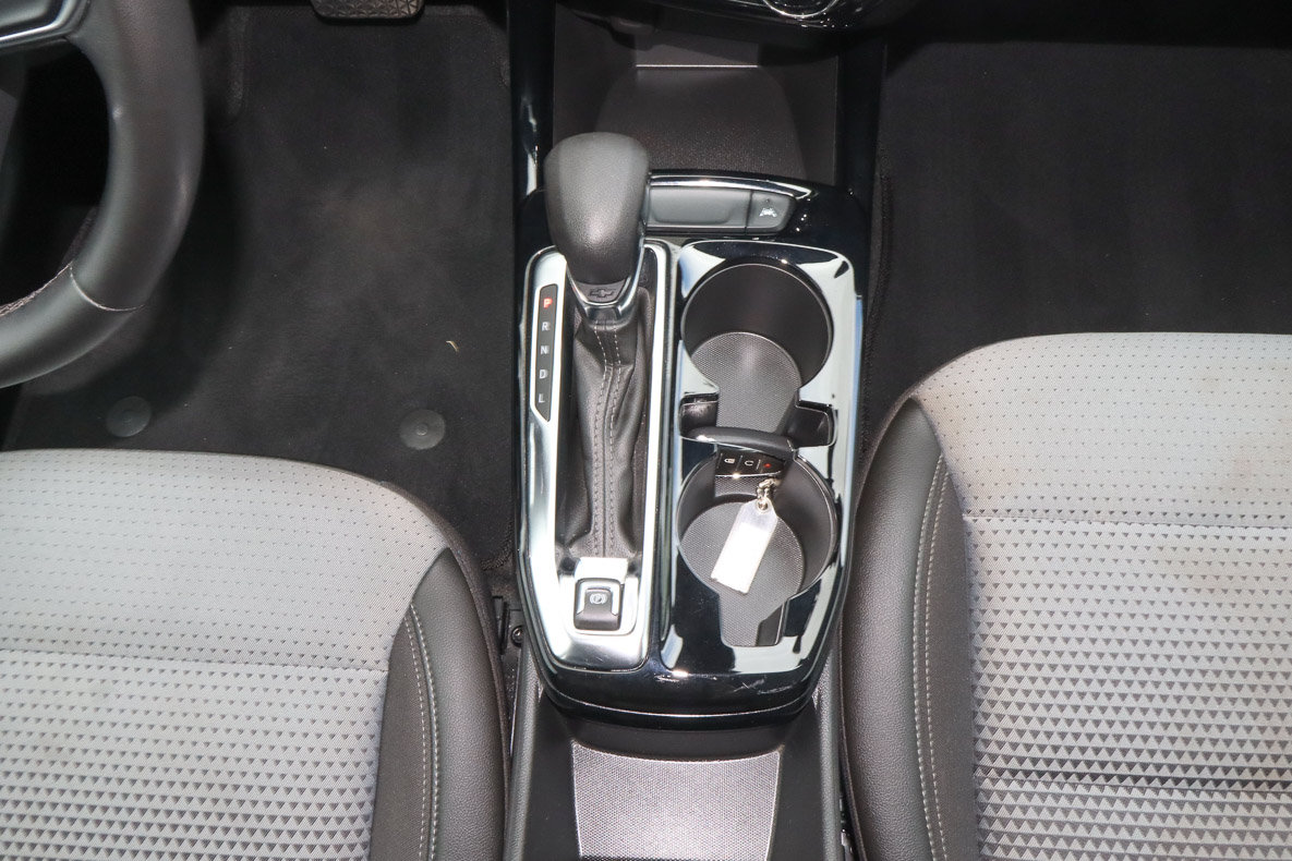 Used 2025 Chevrolet Trax LT w/ LT Convenience Package FWD image 18