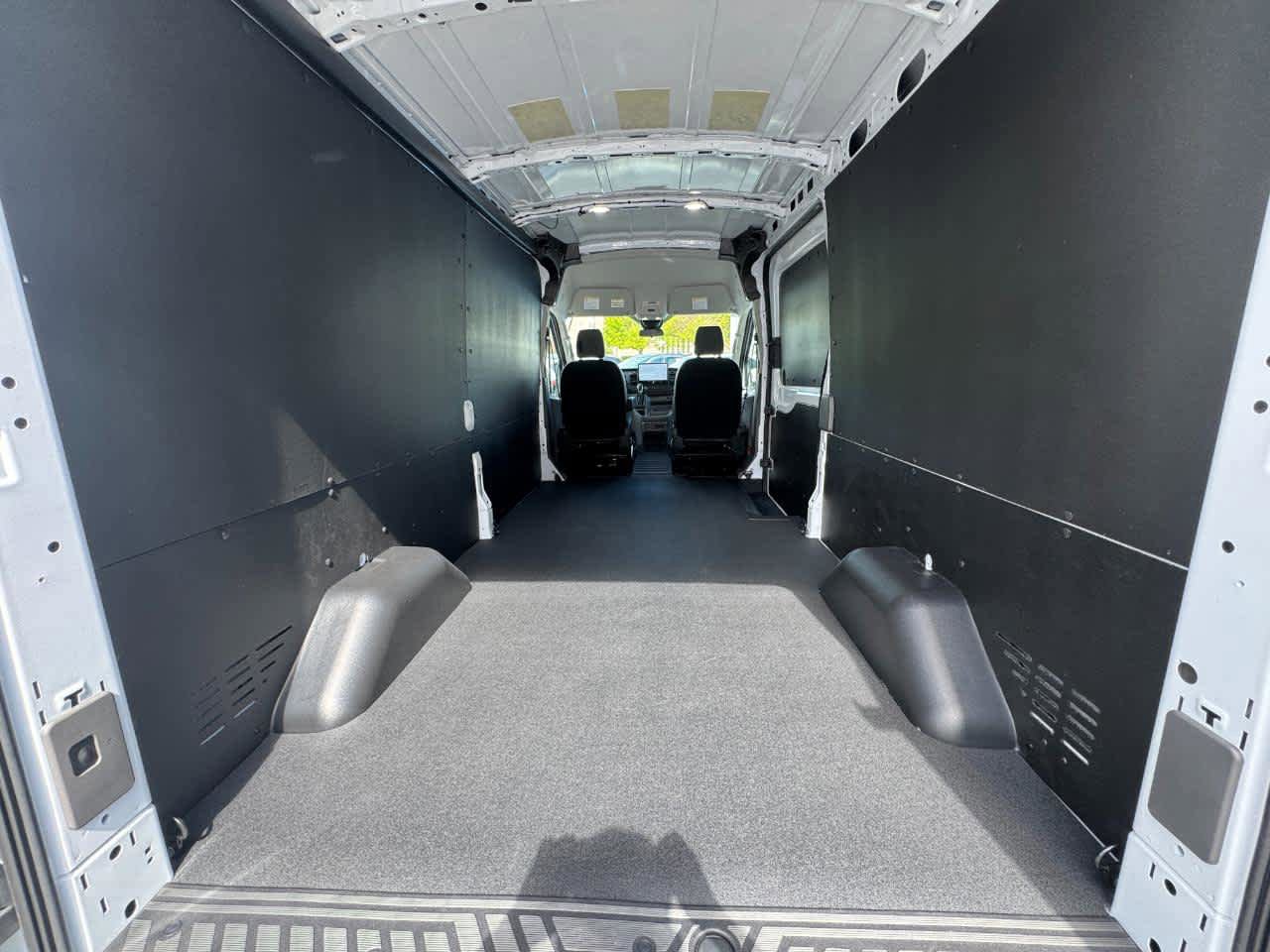 Used 2025 Ford Transit 250 148 Medium Roof w/ Load Area Protection Package RWD image 25