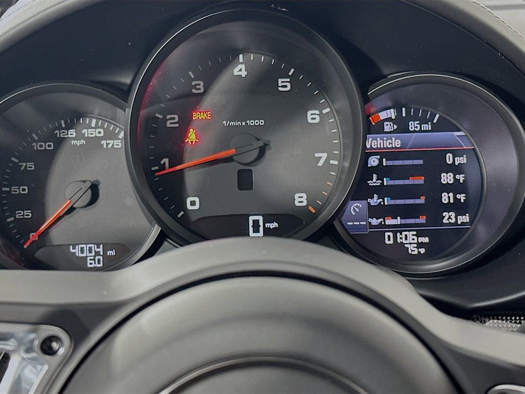 New 2025 Porsche 718 Cayman image 13