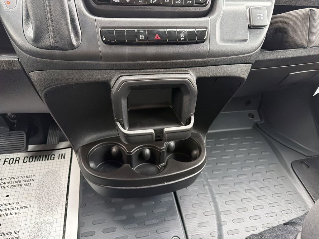 Used 2024 RAM ProMaster 2500 image 23