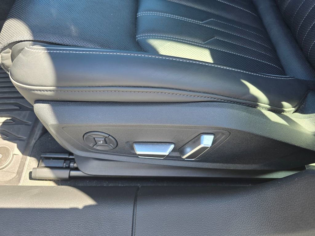 Used 2025 Audi A6 3.0T Prestige w/ Prestige Package AWD/4WD image 21