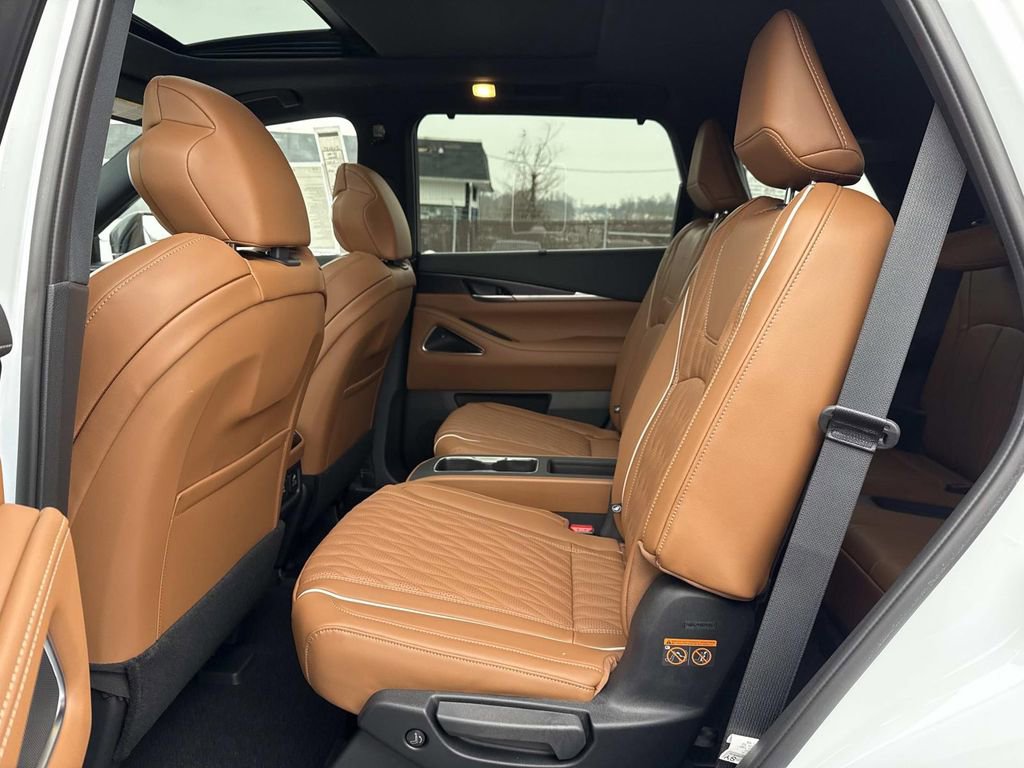 New 2026 INFINITI QX60 Autograph w/ Dark Cargo Package image 18