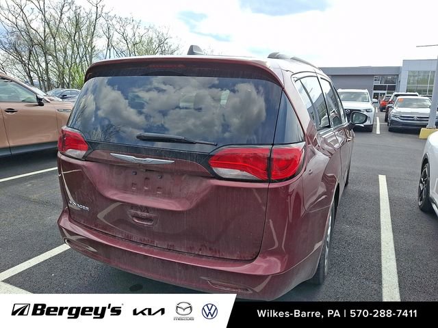 Used 2021 Chrysler Voyager Lxi FWD image 6