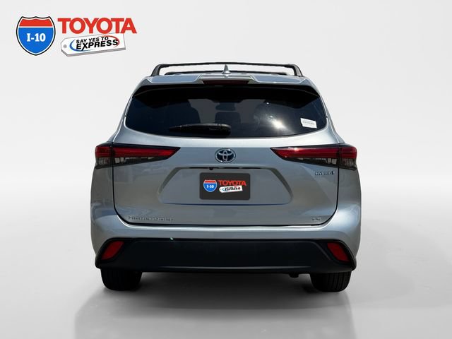 Certified 2020 Toyota Highlander LE FWD image 4