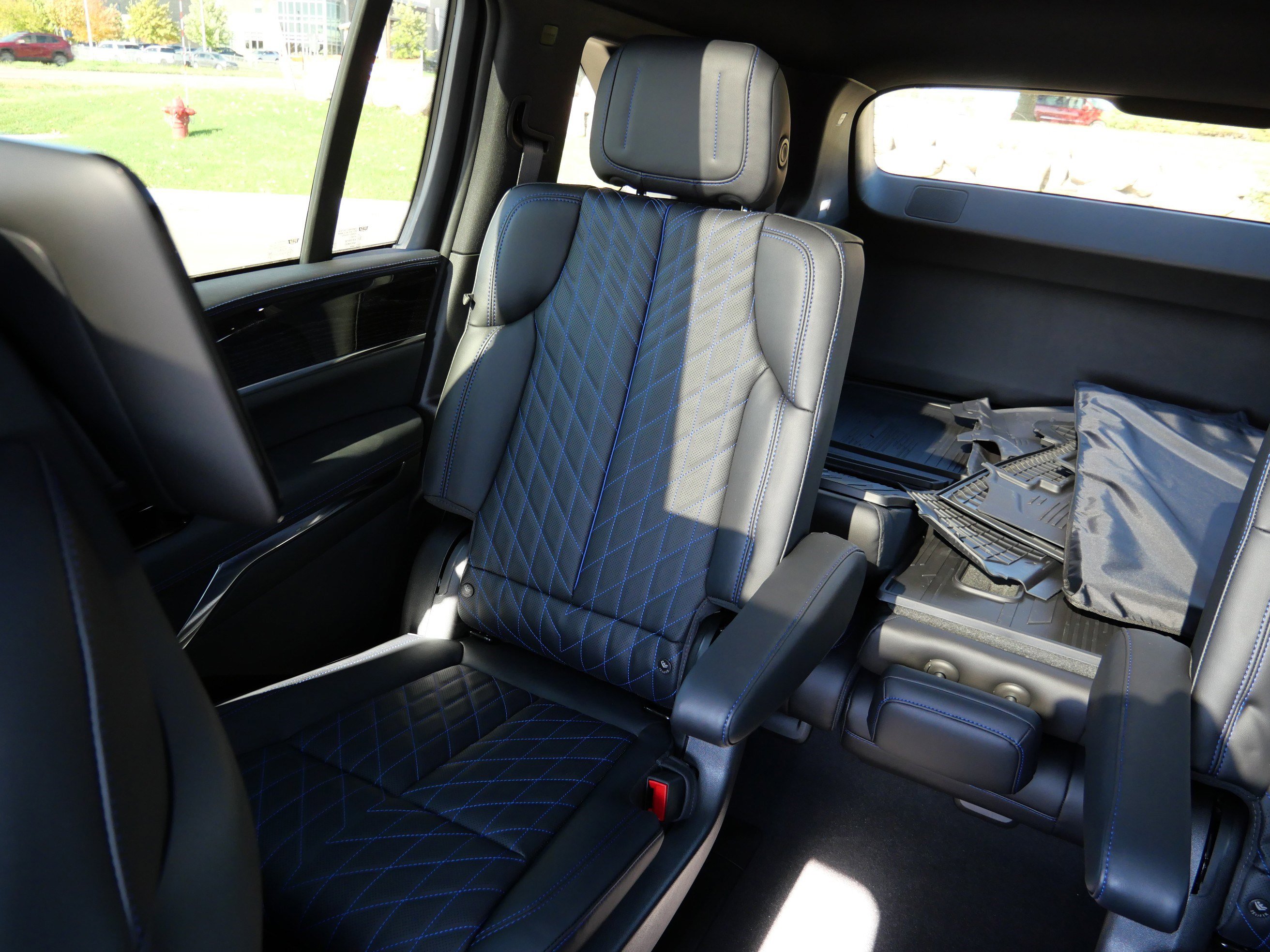 New 2026 Cadillac Escalade IQ Luxury 1 w/ LPO, Floor Liner Package image 10