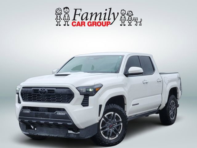 Certified 2024 Toyota Tacoma TRD Sport AWD/4WD image 1